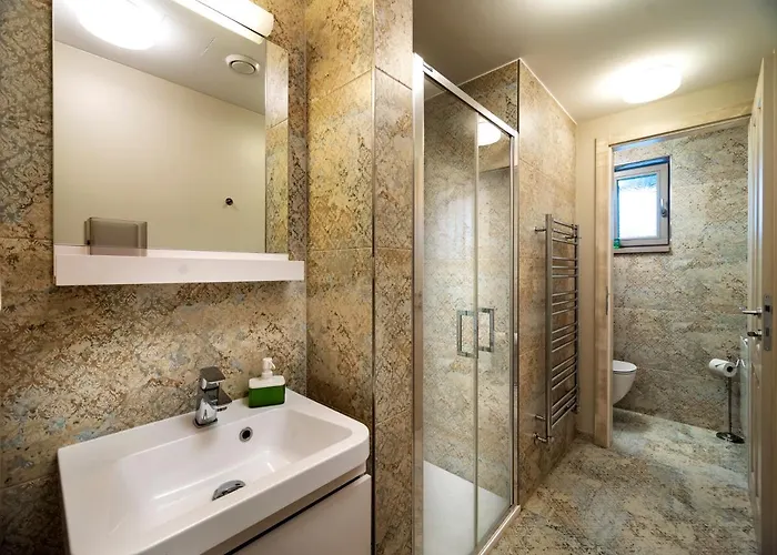 Apartman Valon *